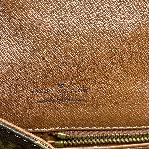 Authentic Louis Vuitton Pochette Damme GM - Picture 12 of 14